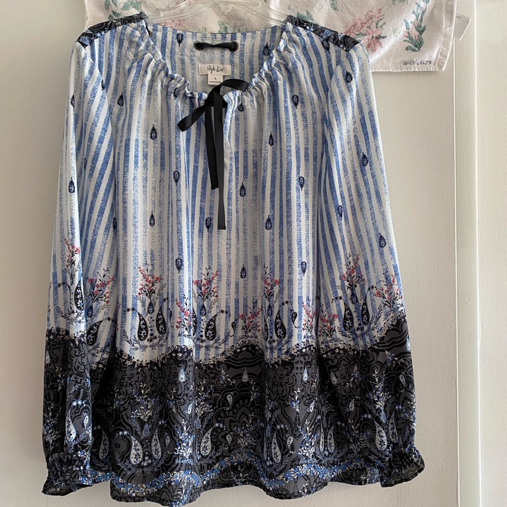 Style & Co top. Large.